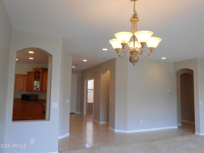 3077 E Blue Ridge Pl Chandler, AZ 85249 photo 2