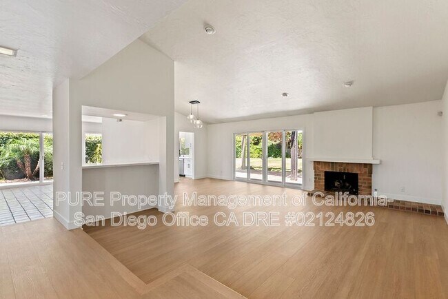 7302 Azalea Pl Carlsbad, CA 92011 photo 3