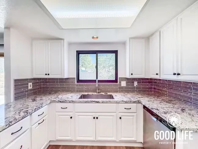 1197 Shay Pl Escondido, CA 92026 photo 5