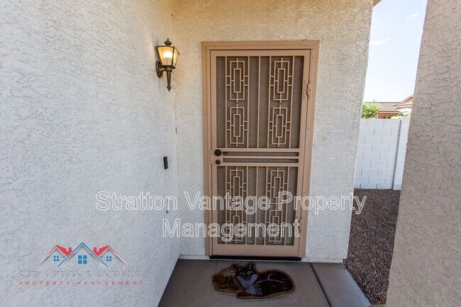 1054 S 53rd St Mesa, AZ 85206 photo 4