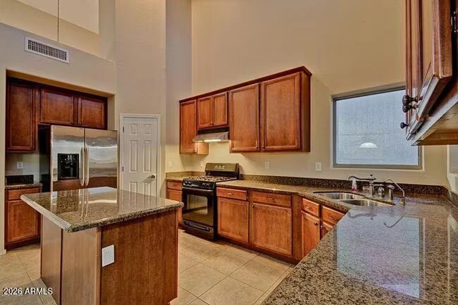 21672 N Geraldine Dr Peoria, AZ 85382 photo 5