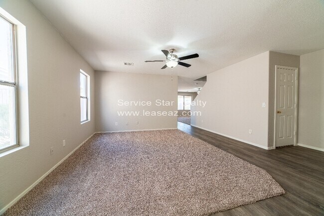 23193 W Mohave St Buckeye, AZ 85326 photo 2