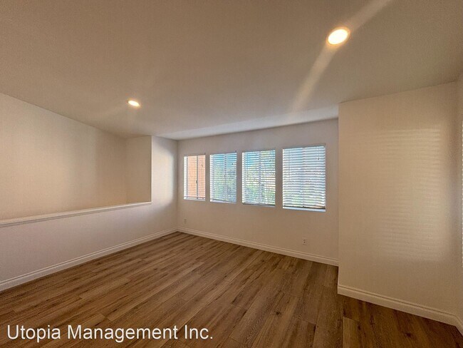 733 Vista Grande Way Oceanside, CA 92057 photo 4