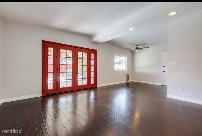 7225 Macquarie St La Mesa, CA 91942 photo 5
