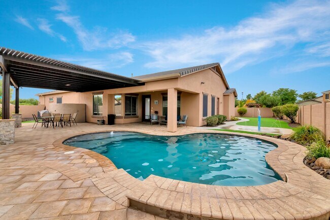 10226 E Laguna Azul Ave Mesa, AZ 85209 photo 4