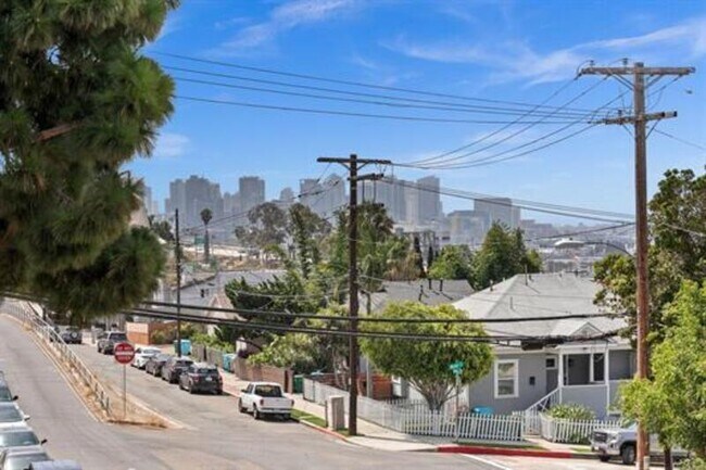 3711 Columbia St San Diego, CA 92103 photo 4
