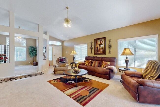9145 W Chino Dr Peoria, AZ 85382 photo 3