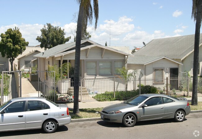 3845-51/3853-57 41st St San Diego, CA 92105 photo 2