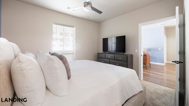 2445 Estrella Pkwy Goodyear, AZ 85338 photo 4