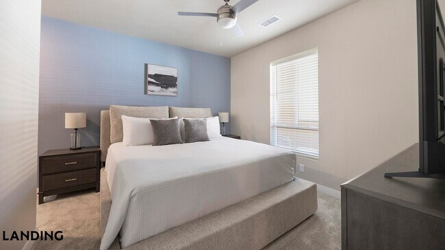 2445 Estrella Pkwy Goodyear, AZ 85338 photo 3