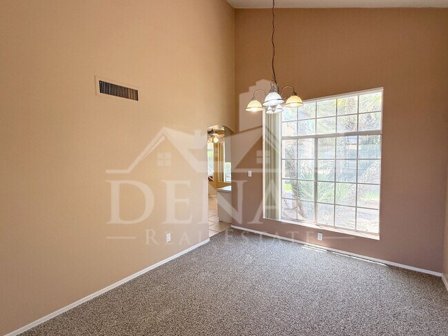 1425 E Chicago Cir Chandler, AZ 85225 photo 5
