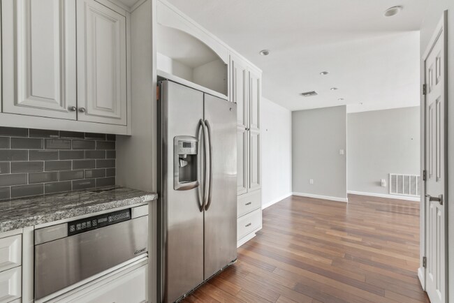 4200 N Miller Rd Scottsdale, AZ 85251 photo 4