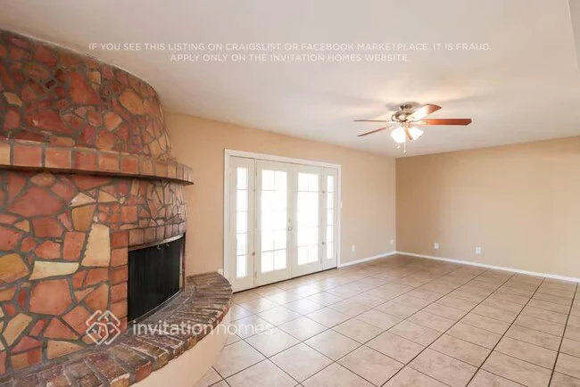 5816 W Carol Ann Way photo 3