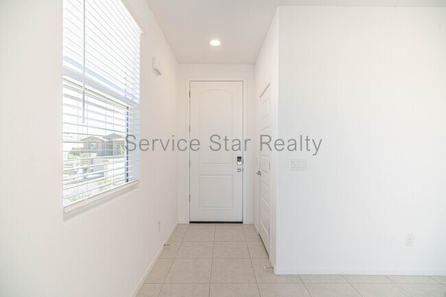 36550 W Giallo Ln Maricopa, AZ 85138 photo 5