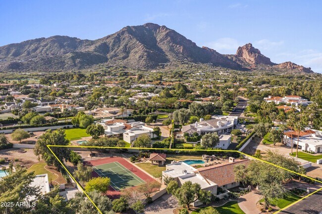 6131 E Naumann Dr Paradise Valley, AZ 85253 photo 2