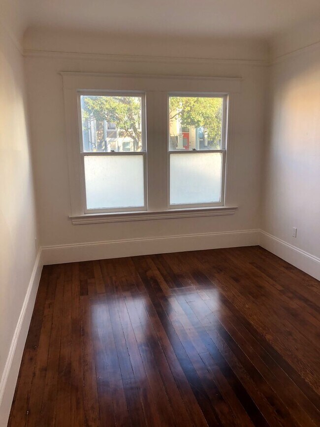 1333 Lyon St San Francisco, CA 94115 photo 5