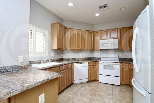 8800 N 107th Ave Peoria, AZ 85345 photo 2