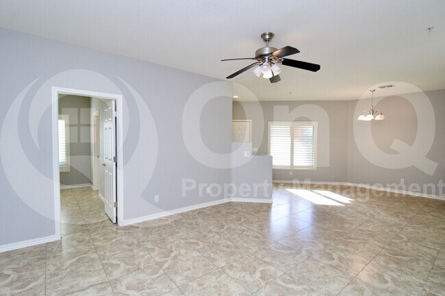 8800 N 107th Ave Peoria, AZ 85345 photo 3