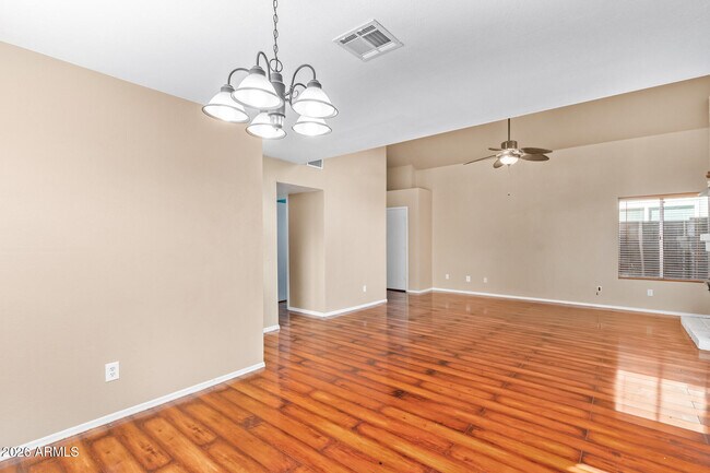4430 W Oraibi Dr Glendale, AZ 85308 photo 4