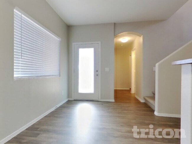 7211 S 8th Pl Phoenix, AZ 85042 photo 5