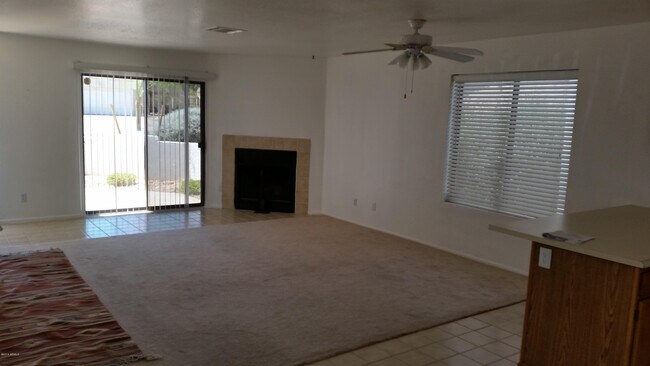 14222 N Brunswick Dr Fountain Hills, AZ 85268 photo 4