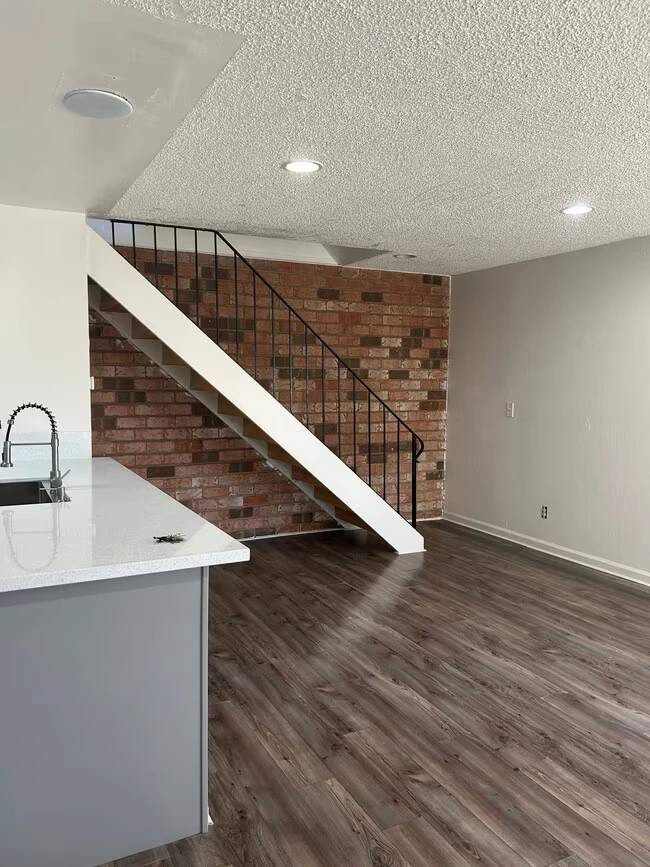 2241 Partridge Way Union City, CA 94587 photo 4