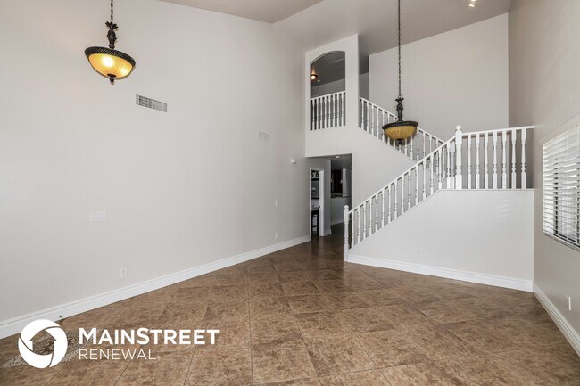 11216 W College Dr Phoenix, AZ 85037 photo 4