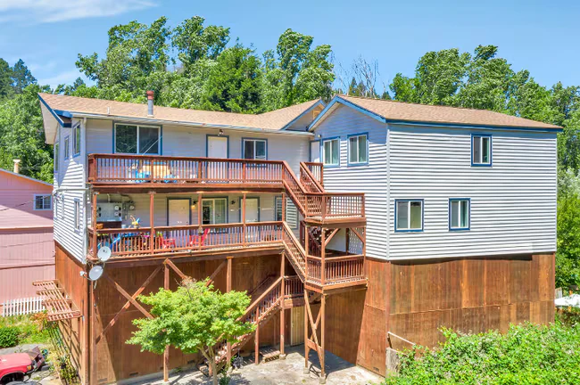 14301 Mill Ct Guerneville, CA 95446