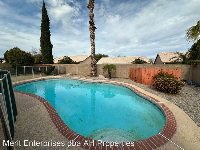 1622 E Erie St Chandler, AZ 85225 photo 5