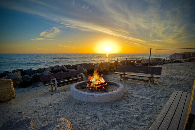 1923 S Pacific St Oceanside, CA 92054 photo 3