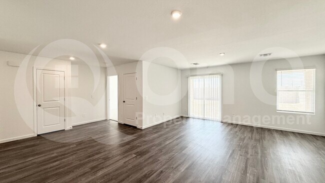 24501 W St Anne Ave Buckeye, AZ 85326 photo 3