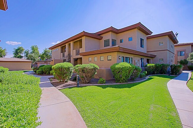 3330 S Gilbert Rd Chandler, AZ 85286 photo 3