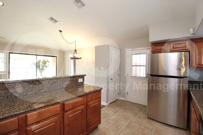 4637 E Granada Rd Phoenix, AZ 85008 photo 5