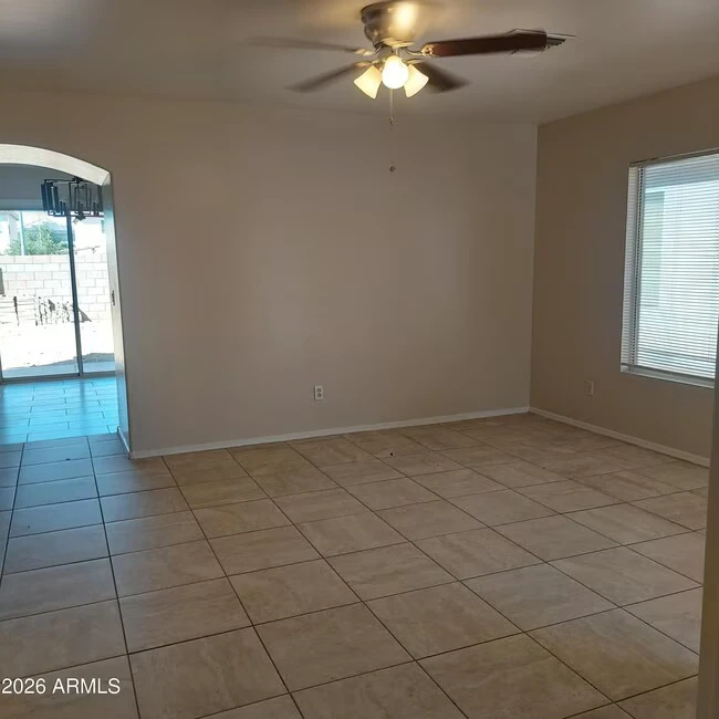 11922 N Olive St El Mirage, AZ 85335 photo 3
