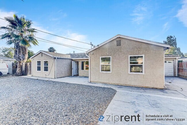 7816 Mt Vernon St Lemon Grove, CA 91945
