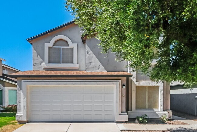 1811 S 39th St Mesa, AZ 85206