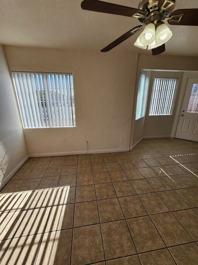 507 Palm Ave National City, CA 91950 photo 4
