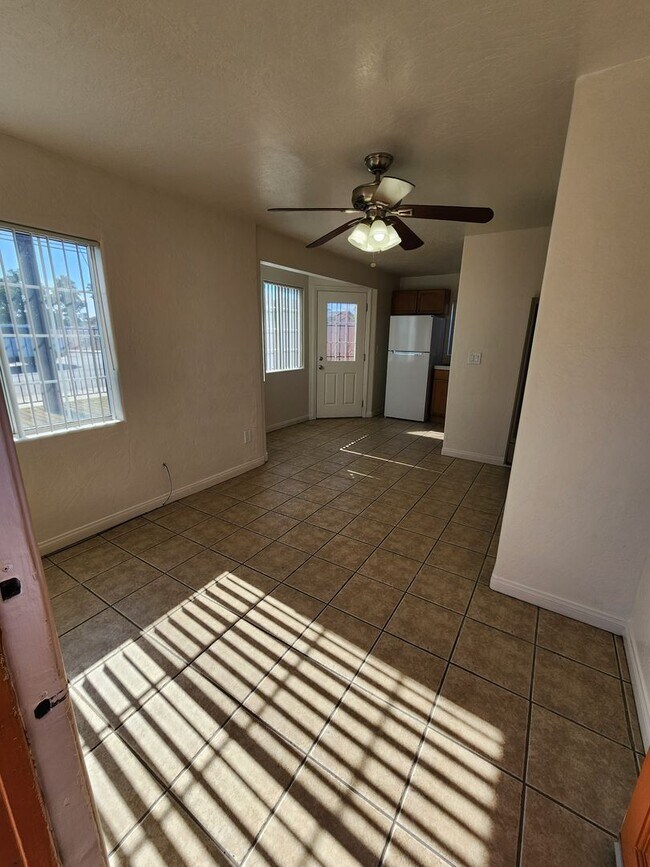 507 Palm Ave National City, CA 91950 photo 3
