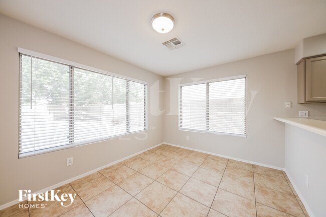 6968 W Aire Libre Ave Peoria, AZ 85382 photo 4