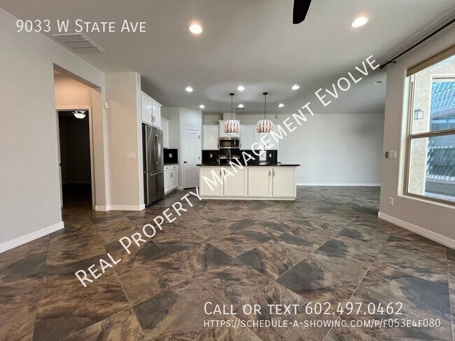 9033 W State Ave Glendale, AZ 85305 photo 3