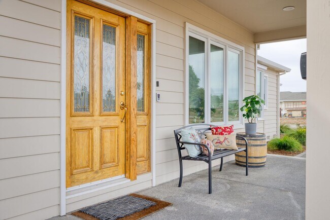 101 Genazzi Ln Petaluma, CA 94952 photo 3
