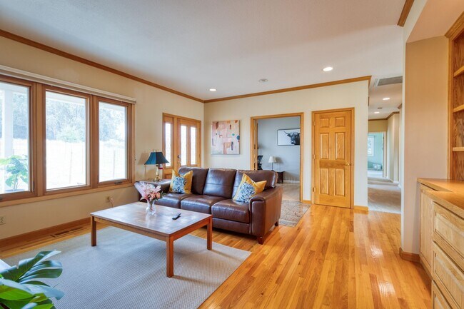 101 Genazzi Ln Petaluma, CA 94952 photo 5