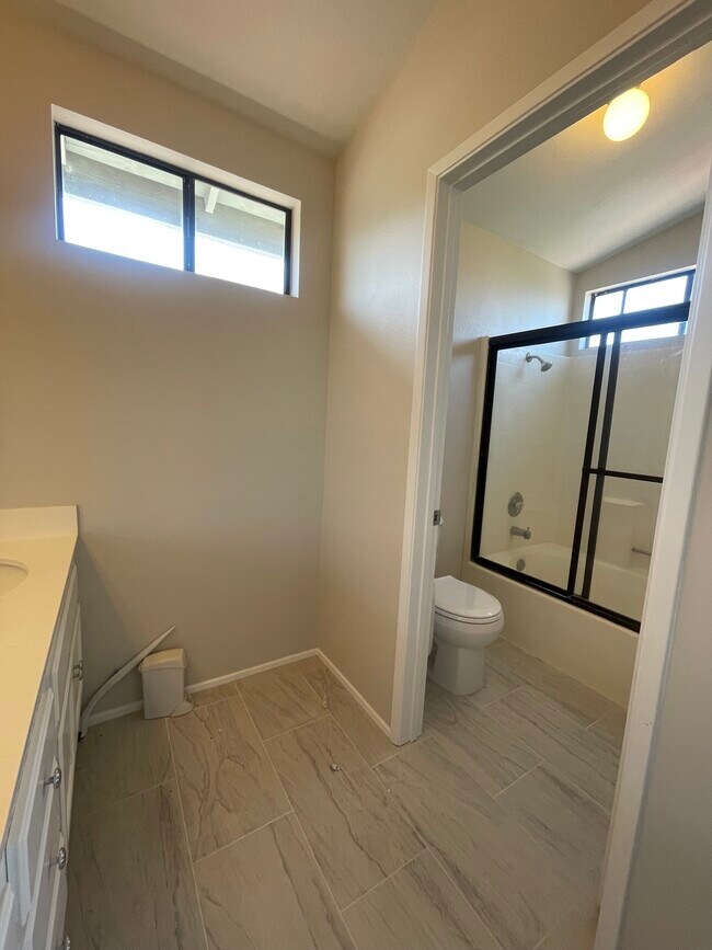 7986 Alton Dr Lemon Grove, CA 91945 photo 5
