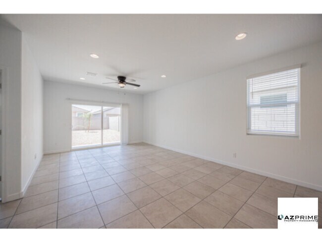 38165 W Excussare Wy Maricopa, AZ 85138 photo 4