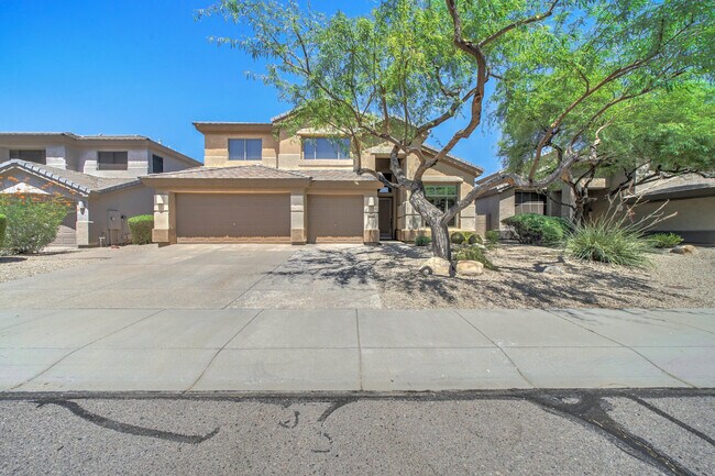 6410 E Carolina Dr