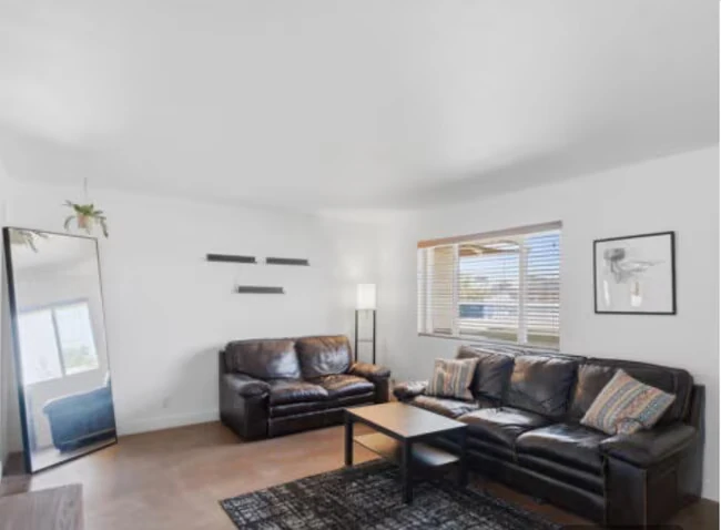 817 W Romo Jones St Tempe, AZ 85281 photo 2