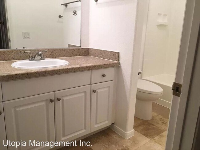 3455 Paseo De Alicia Oceanside, CA 92056 photo 5
