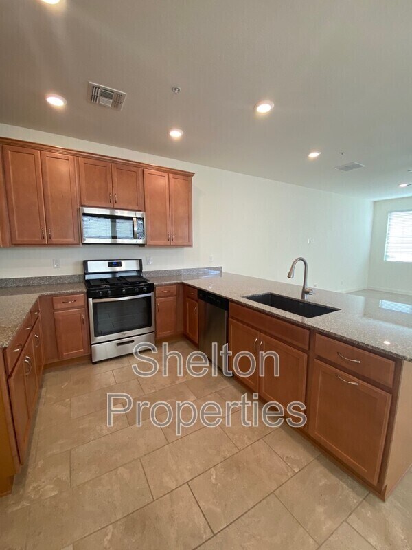 1723 N 208th Ave Buckeye, AZ 85396 photo 2