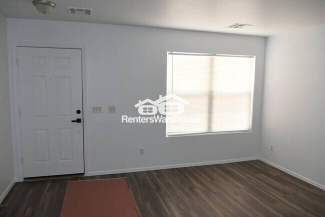 1623 E Silverbirch Ave Buckeye, AZ 85326 photo 3