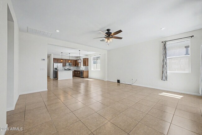 17865 W Daley Ln Surprise, AZ 85387 photo 5